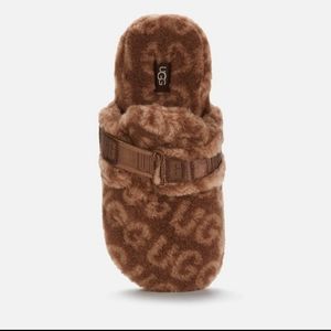 UGG Fluff It Pop - slipper/slide (size 9)
